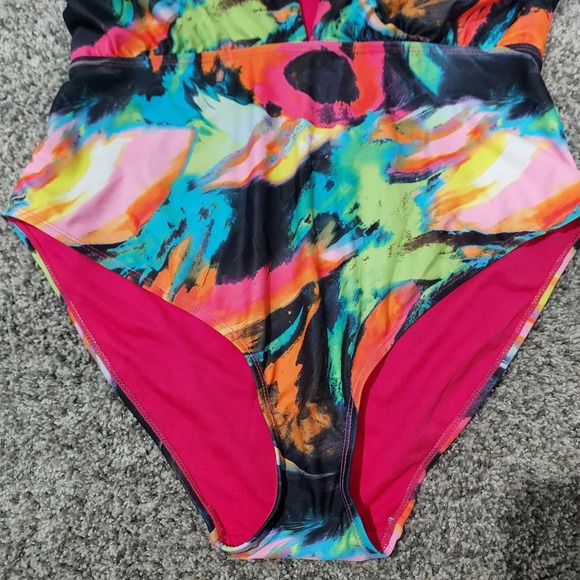 NWOT New York & Company Multicolored One Piece Tie Halter Swimsuit in Size XL - Picture 4 of 10
